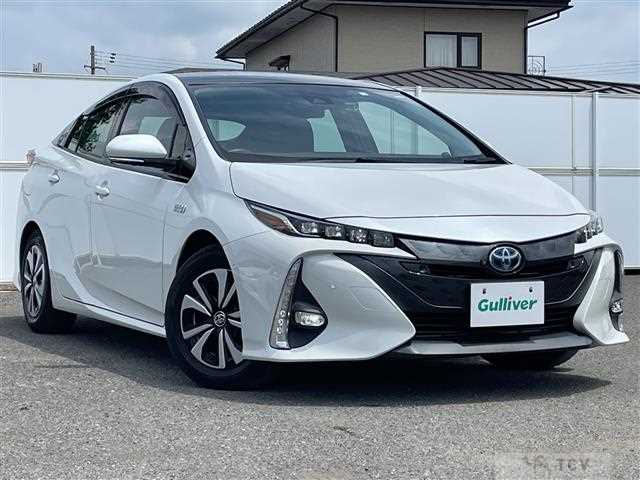 2020 Toyota Prius PHV