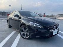 2014 Volvo V40
