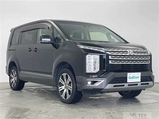 2019 Mitsubishi Delica D5