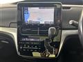 2017 Toyota Estima