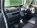 2017 Daihatsu Tanto