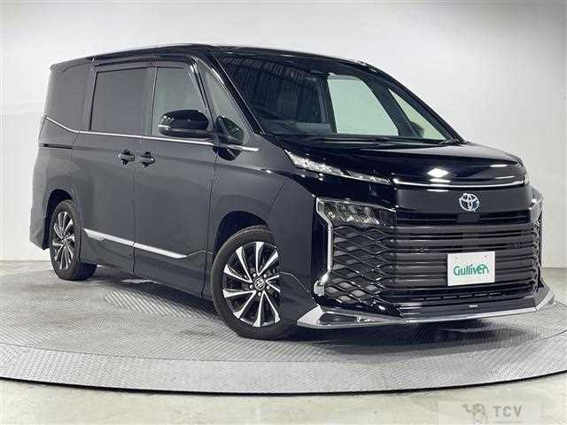 2022 Toyota Voxy