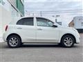 2016 Nissan March