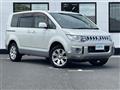 2017 Mitsubishi Delica D5
