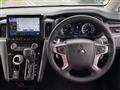 2019 Mitsubishi Delica D5