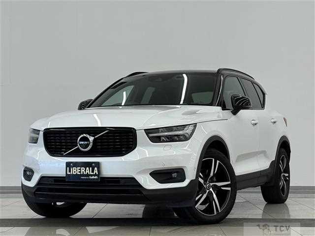 2021 Volvo XC40