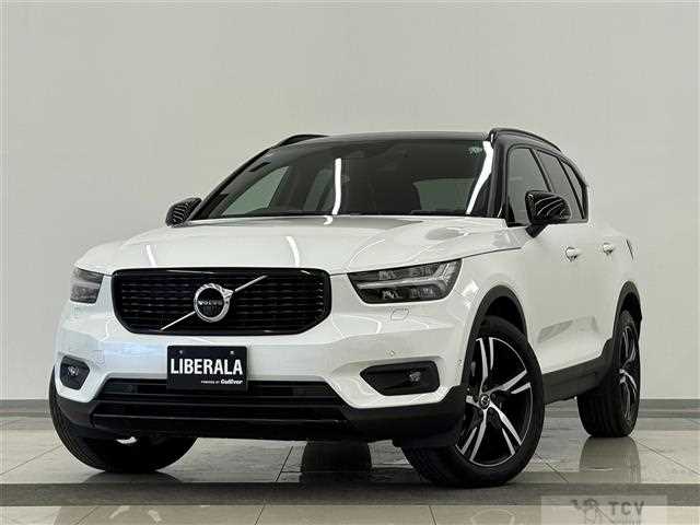 2021 Volvo XC40