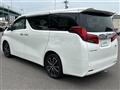 2022 Toyota Alphard Hybrid