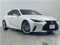 2021 Lexus IS