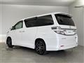 2014 Toyota Vellfire