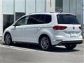 2017 Volkswagen Golf Touran