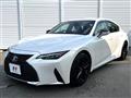2022 Lexus IS