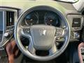 2013 Toyota Crown Hybrid