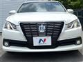 2013 Toyota Crown Hybrid