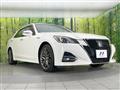 2015 Toyota Crown Hybrid