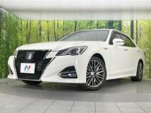 2015 Toyota Crown Hybrid