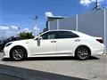 2016 Toyota Crown Hybrid