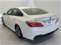 2018 Toyota Crown Hybrid