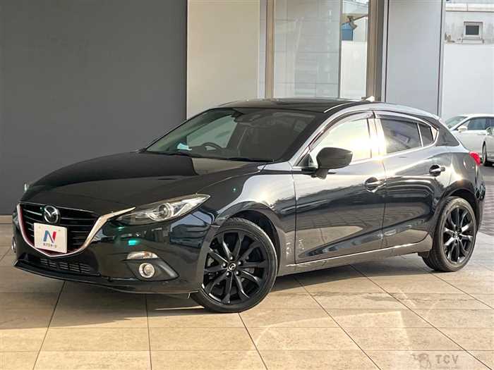 2015 Mazda Axela Sport