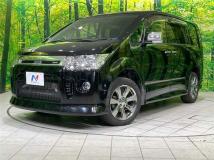 2017 Mitsubishi Delica D5