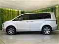 2019 Mitsubishi Delica D5