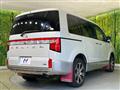 2019 Mitsubishi Delica D5