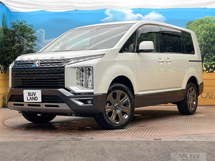 2021 Mitsubishi Delica D5