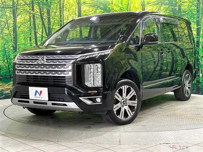 2021 Mitsubishi Delica D5