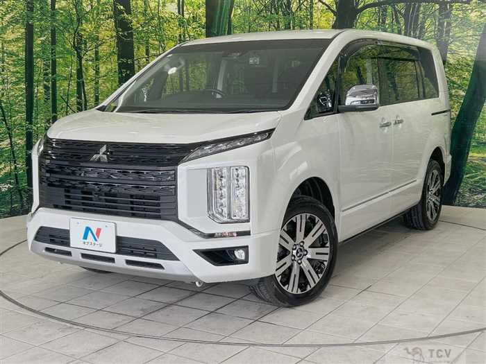2021 Mitsubishi Delica D5