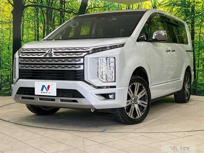 2022 Mitsubishi Delica D5
