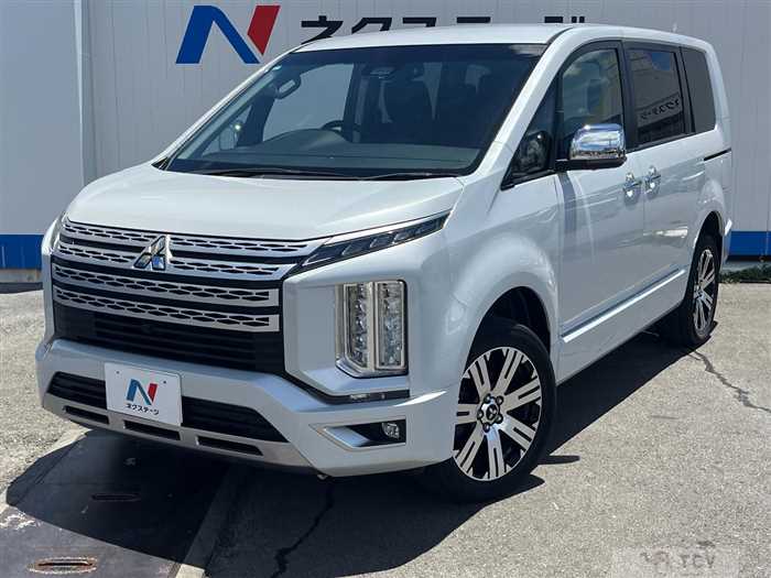 2022 Mitsubishi Delica D5