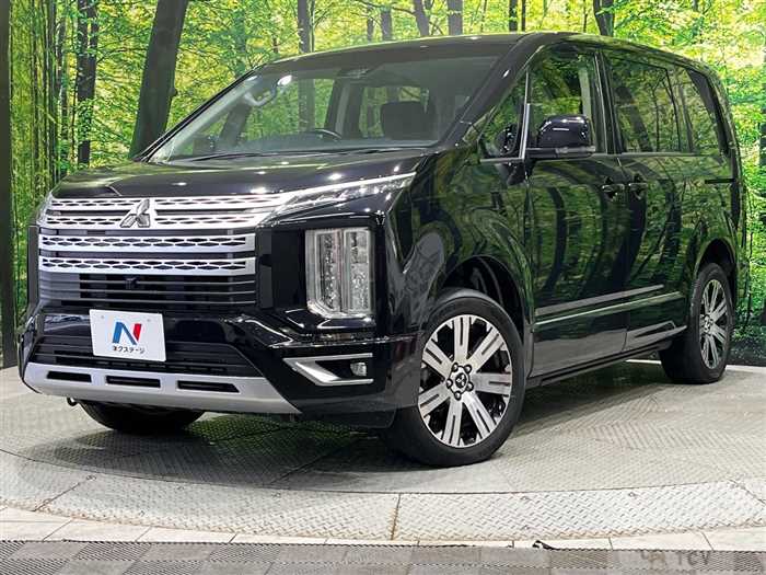 2023 Mitsubishi Delica D5