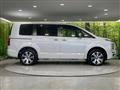 2023 Mitsubishi Delica D5