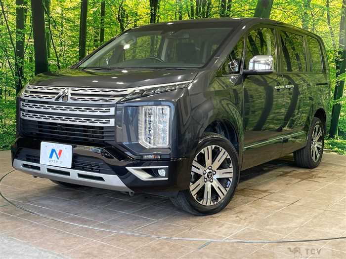 2023 Mitsubishi Delica D5
