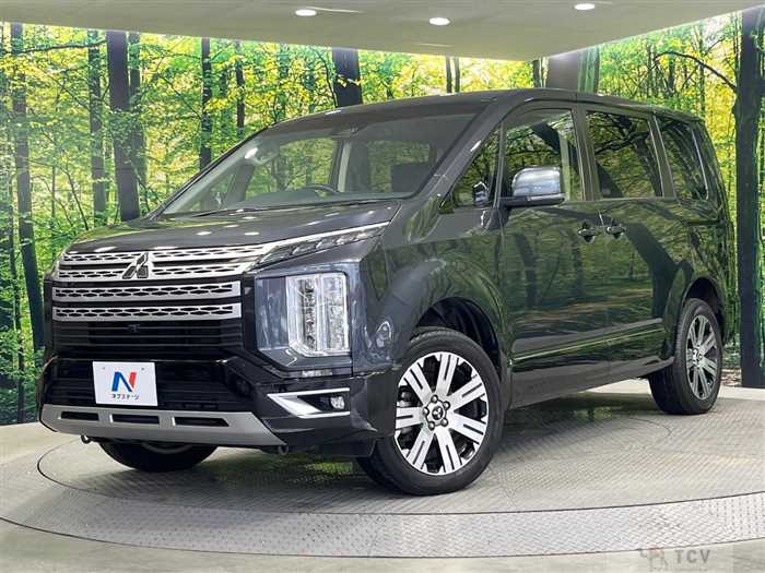 2024 Mitsubishi Delica D5