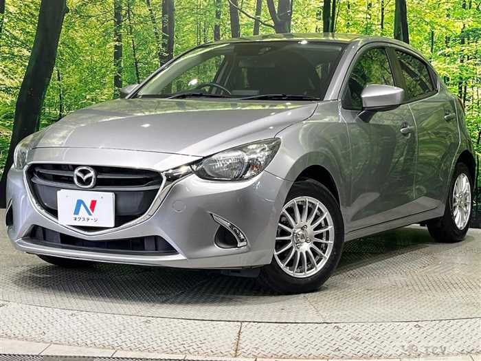 2016 Mazda Demio