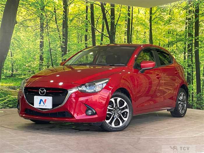 2016 Mazda Demio