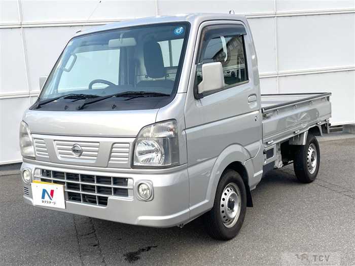 2015 Nissan NT100Clipper