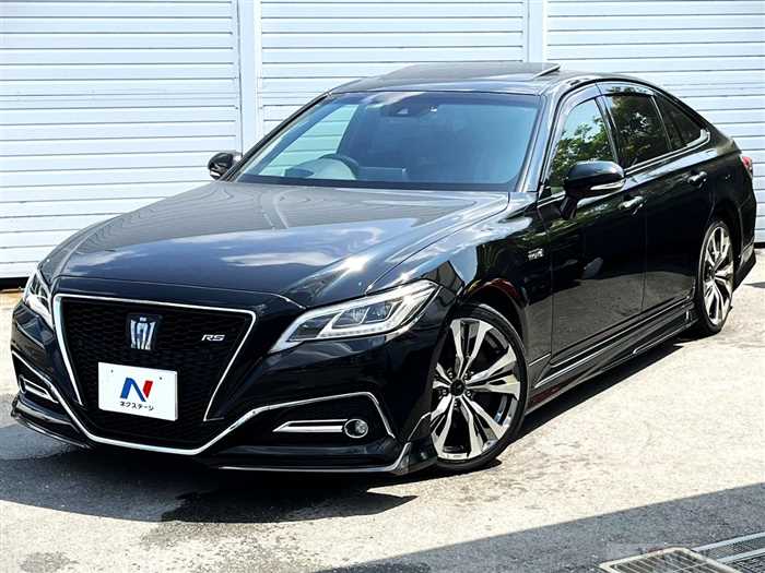 2018 Toyota Crown Hybrid