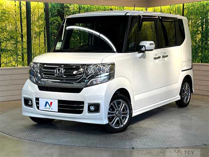 2017 Honda N BOX