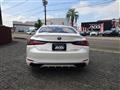 2019 Lexus ES