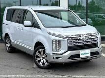 2025 Mitsubishi Delica D5