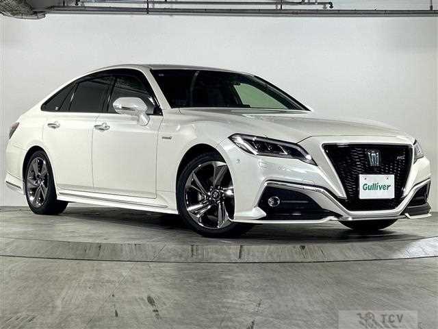 2018 Toyota Crown Hybrid