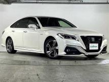 2018 Toyota Crown Hybrid