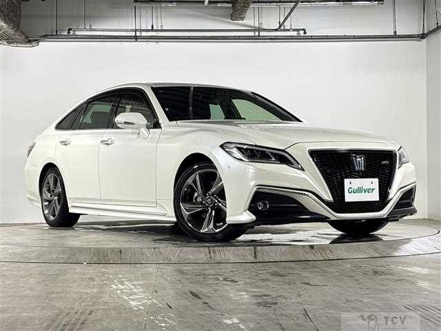 2020 Toyota Crown Hybrid