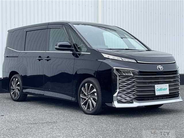 2024 Toyota Voxy