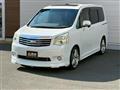 2010 Toyota Noah