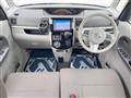 2017 Daihatsu Tanto