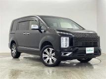2023 Mitsubishi Delica D5