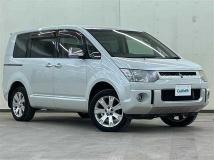 2013 Mitsubishi Delica D5